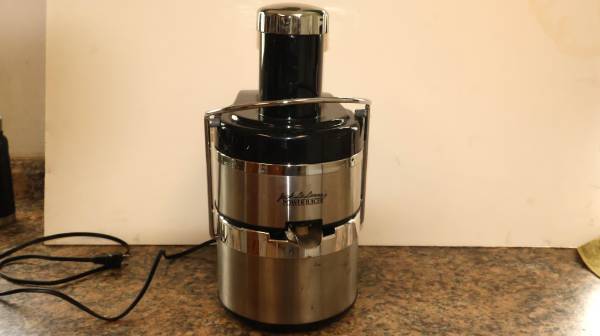 Jack LaLanne's Power Juicer 1