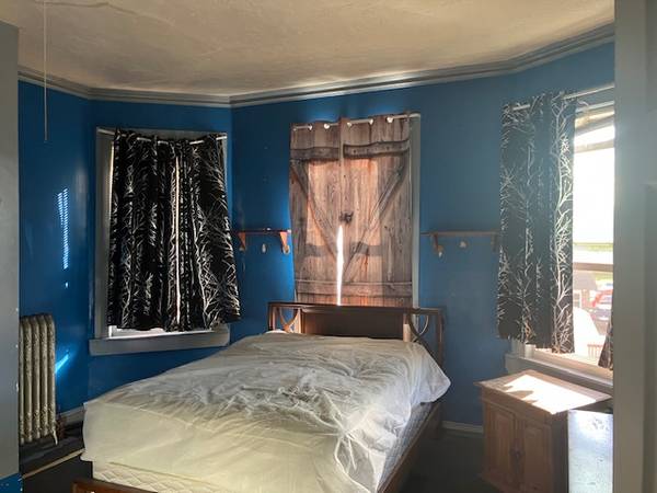 Furnished Room for Rent 1