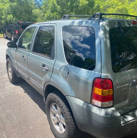 2006 ford escape xlt - $1,200 (Atlanta)63620068060035123