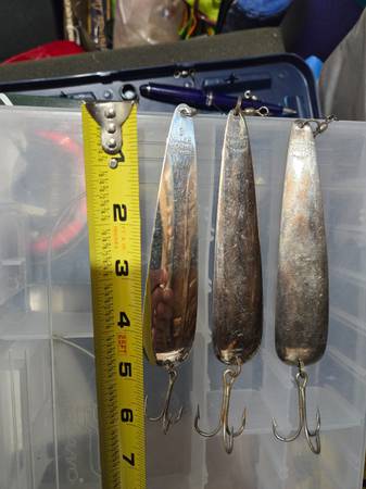Vintage number 9 Miller northern fishing spoons 1