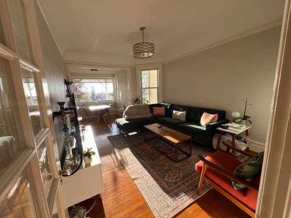 $2,250 / 2br - Furnished Room for Sublet in Beautiful 2br Duboce Triangle House (castro / upper market)63824143977985121