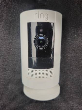 Ring stick up camera outdoor 1