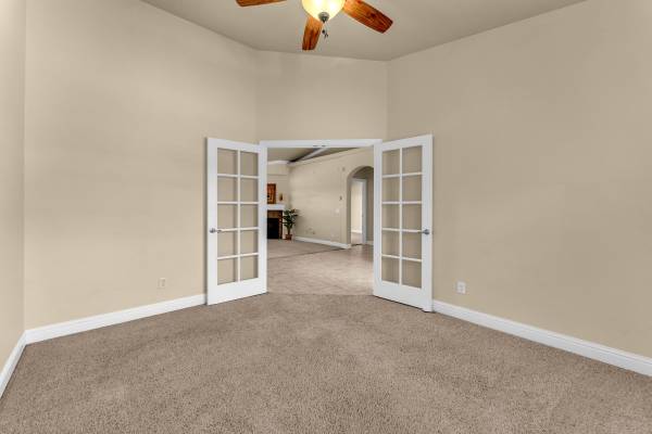 $449,000 / 3br - 2100ft2 - MOVE in READY 3 bedroom plus office 2 1/2 bath 3 car garage on 6 acres (Bella Vista)63972530049411123