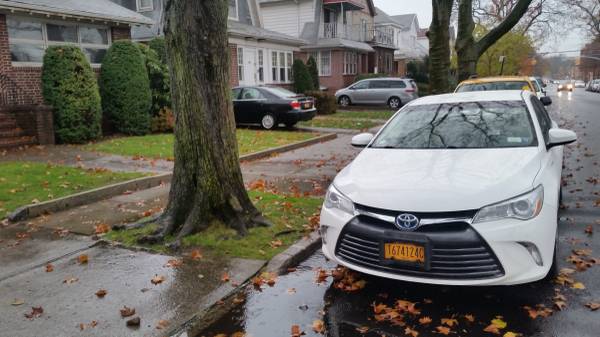 Coche en alquiler, Uber, Lyft con matrícula TLC, Toyota Camry Híbrido - $350 (Brooklyn)63614184427779120