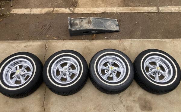 Rocket racing wheels 1