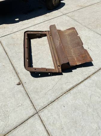 Model A ford 1928 1931 floor seat riser 1