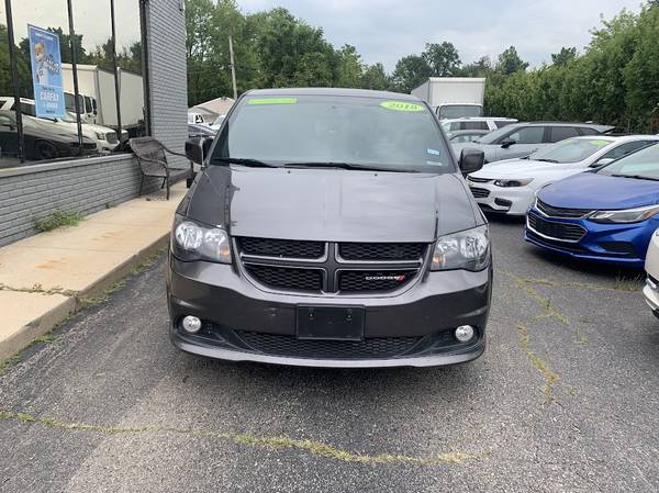 2018 DODGE GRAND CARAVAN - $6,495 (CHESTERFIELD)63488137062401122