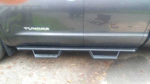 Tundra 2 nd gen. Side Steps 1