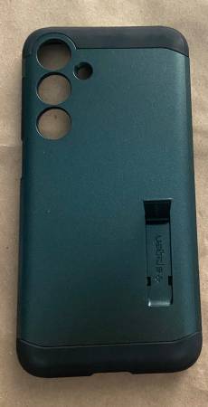 Nuevo - Funda Spigen Tough Armor para Samsung S24 Plus - $1563440512370435122