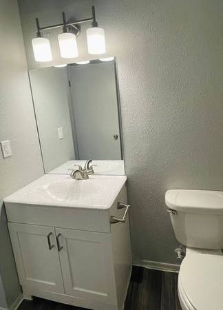 $1,119 / 1hab - 650ft2 - 1/hab 1/ba, Mantenimiento en el lugar, Instalaciones de lavandería (5350 E Tropicana Ave, Las Vegas, NV)63859612706051120