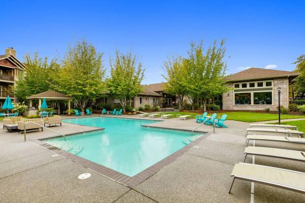 $2,099 / 2br - 1022ft2 - Gorgeous 2 Bedroom 2 Bathroom Home with Extra Storage!63672601059331122