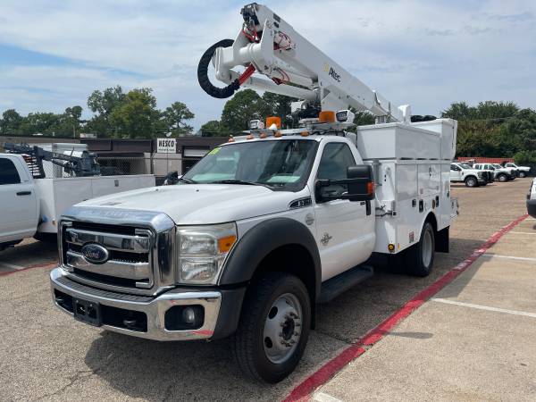 2012 FORD F-550 XLT 37.5 FT ALTEC BUCKET DIESEL * ONLY 89,735 MILES * - $29,950 (**GOOD CONDITION**)63439250513537121