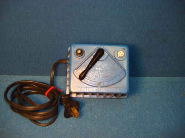 LIONEL TRAINMASTER TOY TRAIN TRANSFORMER 1