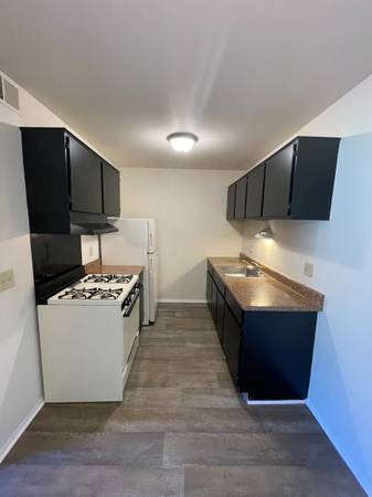 $1,050 / 1br - 👻See What's BREWING Up In Willow Creek Aparments!👻 (Westland, Michigan)64018940611329121