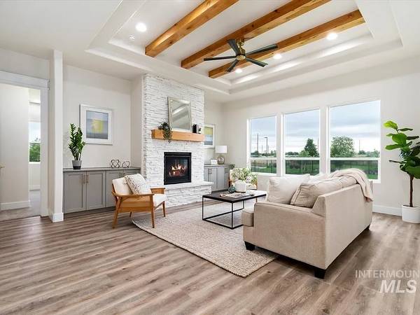 $960,000 / 4br - 2543ft2 - BEAUTIFUL 4 bed, 3 bath home in South Nampa (Nampa)64003313800835122