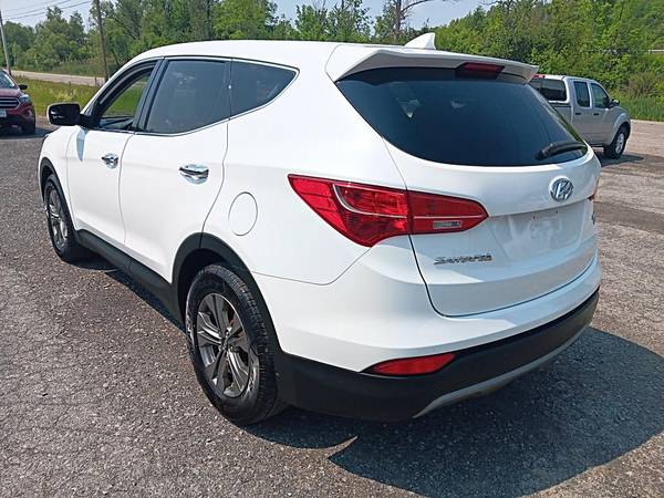 2015 Hyundai Santa Fe Sport AWD automático, 4 cilindros, 93,000 millas - $11,995.0063471512085123122