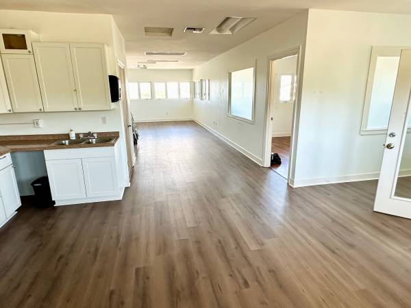 $5,550 / 6br - Upstairs 6 bedroom 3.5 bath unit (Kihei)63686673552515120