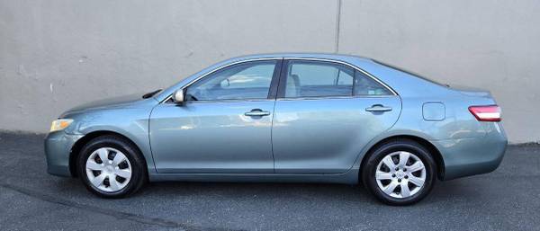 2010 Toyota Camry LE 4dr Sedan 6A - $7,999 (+ Best Auto)63617398907009121