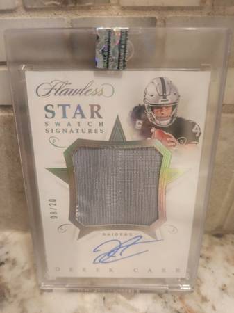 2018 Panini Flawless Star Swatch Signature Derek Carr 08/20 1