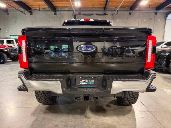 2025 Ford F-350 Super Duty - Photo 3