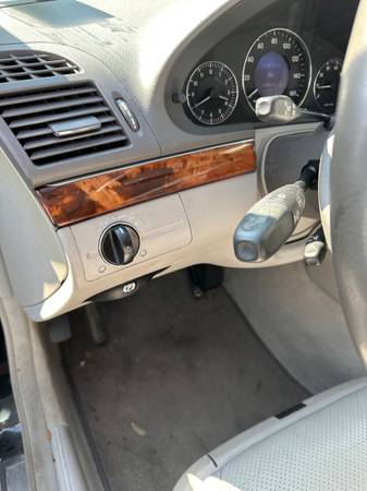 Mercedes E320 2003 - $4,500 (Fairfax)636164798187531210