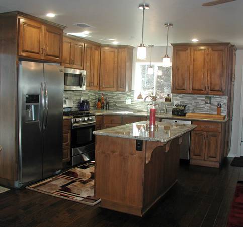 $895 Furn. bdrm, private bath, custom-built house, peaceful setting (downtown Auburn)63952102659331123