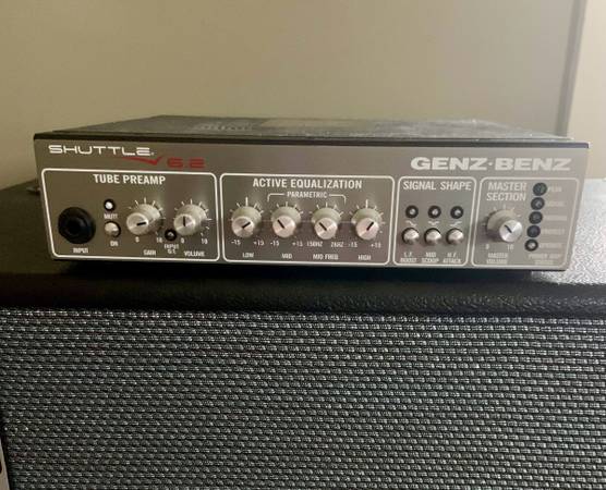 Genz Benz 6.2 Bass Amp Shuttle 600 watts Ultra light 3.75lb. 1