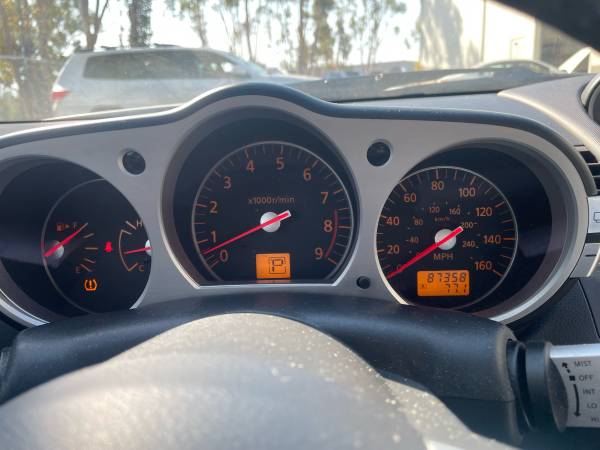 2007 Nissan 350z 87,000 miles,automatic. - $10,500 (San Diego)63469757787777122