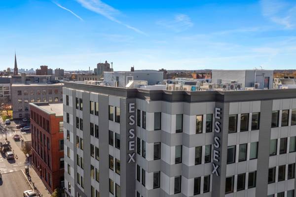 $1,475 / 9999ft2 - LYNN/BOSTON LOW MOVE IN COSTS! NOW RENTING AREA'S NEWEST DEVELOPMENT63839291129345124