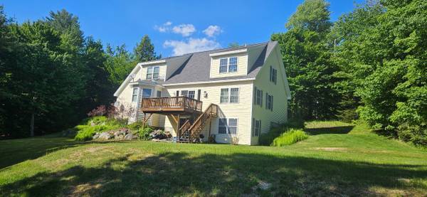 $2,200 / 2br - 2400ft2 - Alquiler anual de lujo de 2 habitaciones (New London)63656228126593120