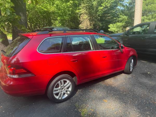 2010 Volkswagen Jetta Sports Wagen TDI (Diesel) - $6,000 (Fairfax)63435103782915121