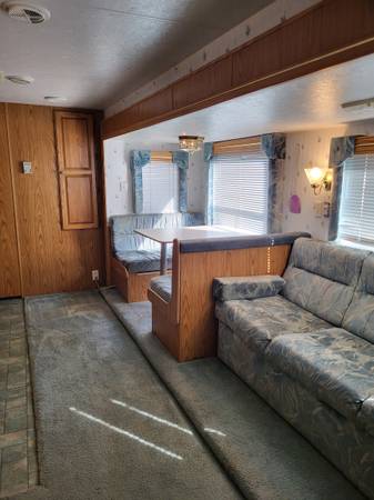 $600 / 1br - Travel Trailer Studio & Work (Sac / Carmichael)64043839838723124
