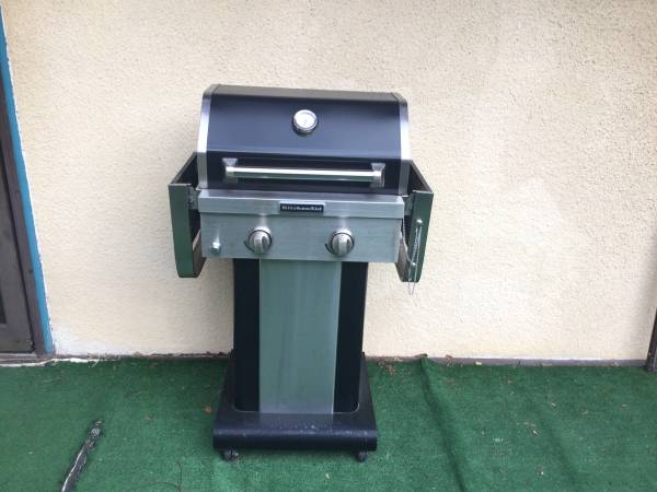 Kitchen aid gas grill 1