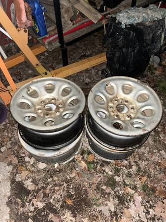 4 17” truck rims for dodge 6 hole 1