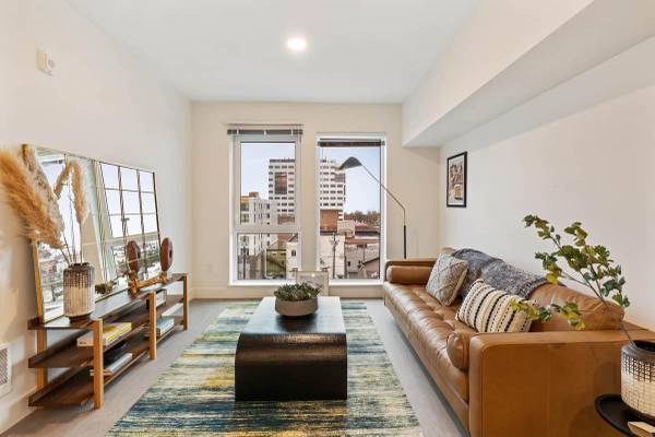 $1,894 / 1br - 541ft2 - Vive en el corazón de EverettNimbus Mid-Rise Apts (Everett)63808130993153123