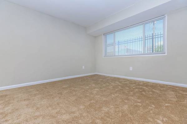 $1,570 / 2br - 850ft2 - Secured Access, 24-Hour Maintenance, Gated Community (3215 Swann Pl, Suitland-Silver Hill, MD)63882464988161123