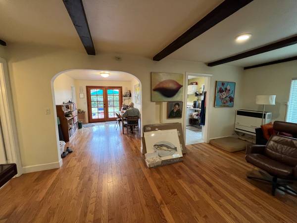 $3,500 / 2br - 1100ft2 - Furnished Adorable House with Beautiful Yard, Garden, Fruit trees (watsonville)63946807245314122
