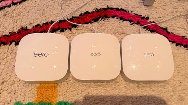 2x Eero Pro 6 and 1x Eero Pro 6e 1