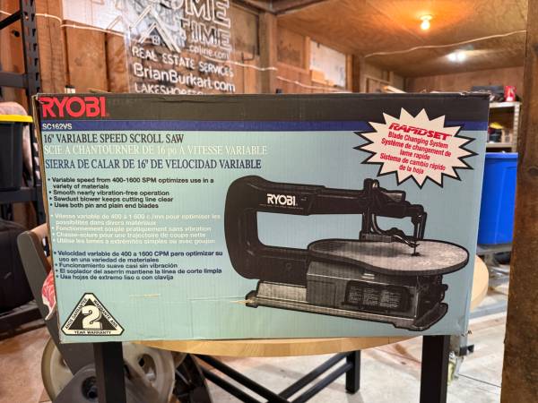 RYOBI 16" Scroll Saw New in Box SC162VS 1
