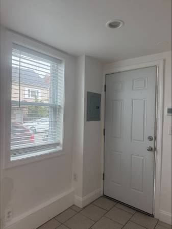 $1,550 / 9999ft2 - CHELSEA / BOSTON NO BROKER FEES! NEWLY RENOVATED STUDIO UNIT!!63856336744449124