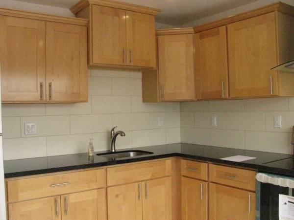 $3,350 / 2br - 858ft2 - ÁTICO RECIENTEMENTE REMODELADO DE 2 DORMITORIOS (richmond / seacliff)64000589088385120