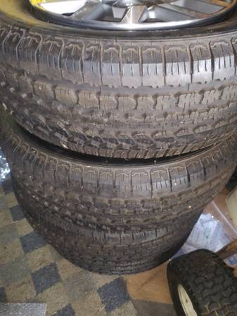 265/60/18 BF Goodrich tires 1