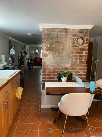 $1,900 / 2br - 849ft2 - Amazing Location - two bedroom flat (berkeley)63845956067971120