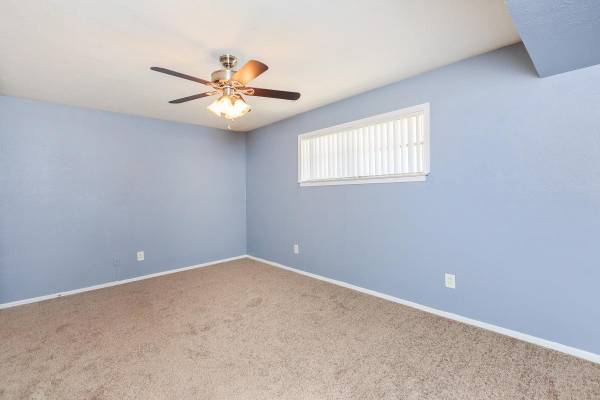 $1,335 / 2br - 1056ft2 - 2/BD 2/BA, Wood Burning Fireplace, Pool Views (2217 Ridgmar Blvd, Fort Worth, TX)63846410063105120