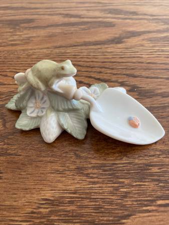Lenox Secret Garden Trowel Miniature with Ladybug Figurine 1