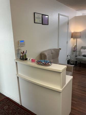 Espacio comercial en alquiler de $1,850 en el centro de Davis (Davis)63900313050115122