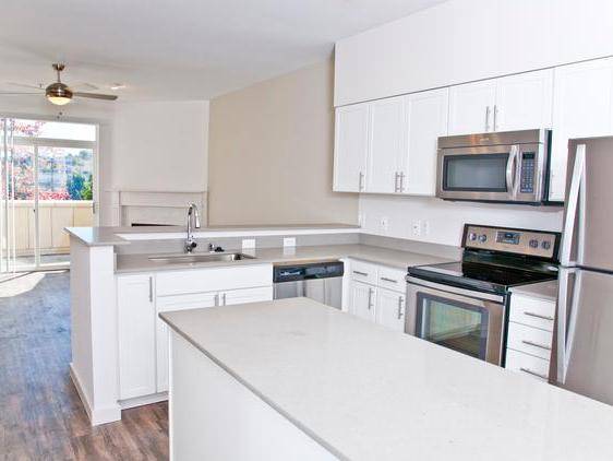 $4,037 / 2br - 1457ft2 - We Welcome Pets, Bike Racks, Wood-burning Tuscany Tile Fireplaces63807984448385120