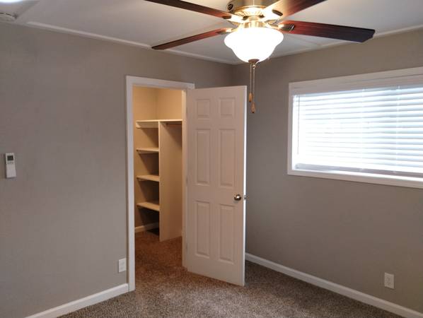 $1,570 / 1br - 613ft2 - 1 Bedroom / 1 Bathroom MOVE IN READY! Only $1,570 (Turlock)63970159041411122