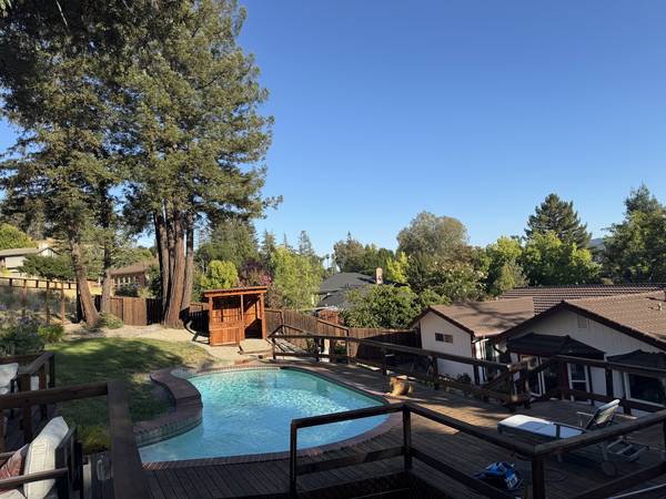 $4,700 / 4br - 2282ft2 - 4 bd/2 bth house w/ pool, hot tub & stunning back yard (santa rosa)63658096010369120
