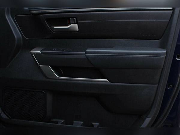 2023 Toyota Tundra 4WD ONE - Photo 6